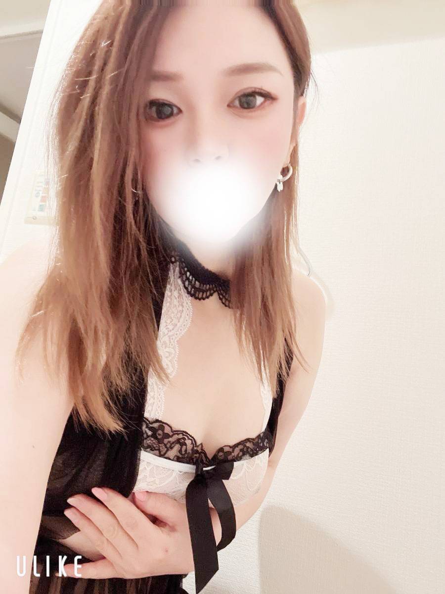 どうしようかなぁ〜！？と思ってるお兄さん😚